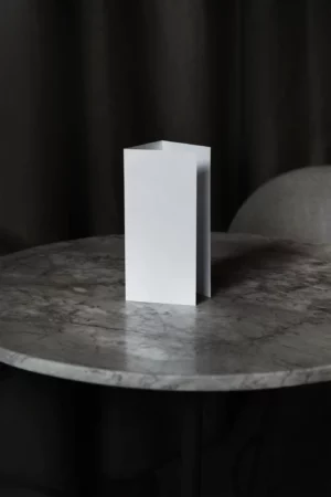 Brochure mockup on top an elegant marble table