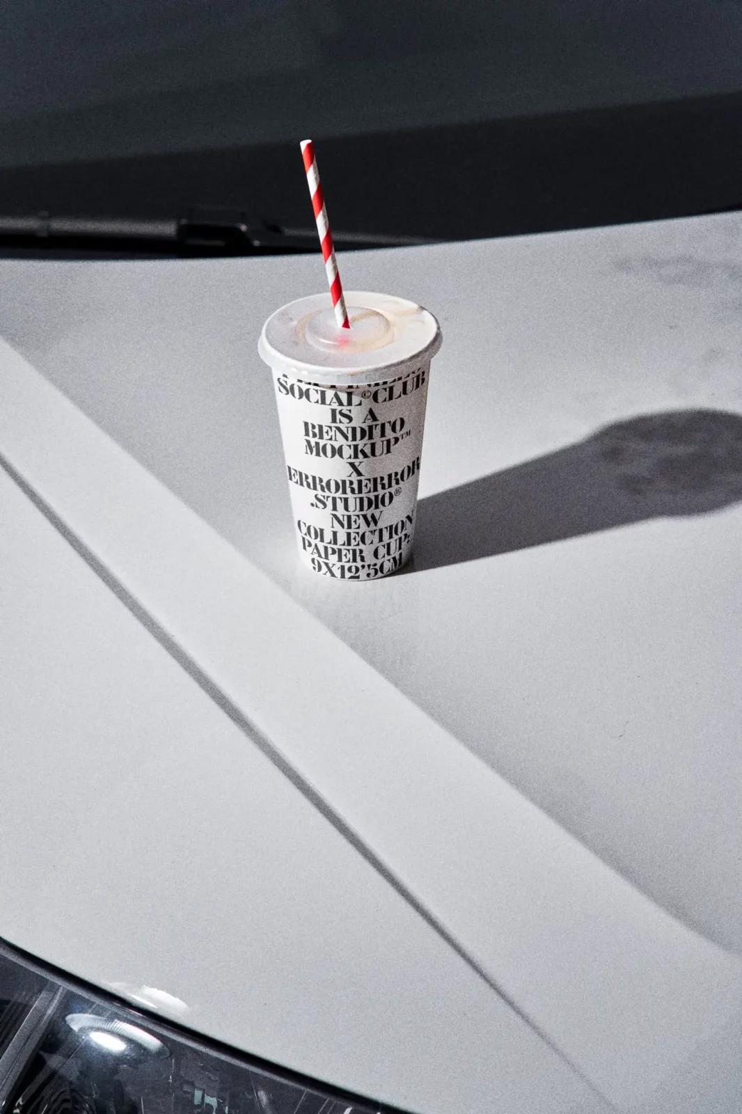 PSCv1 Disposable Paper Cup 01 Mockup - Bendito Mockup
